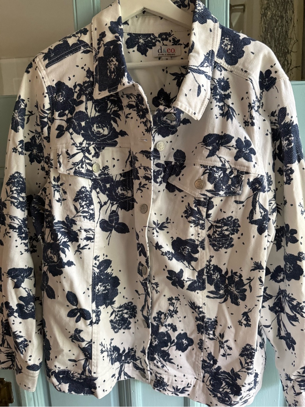 Denim&Co White Jacket with Navy Floral Print